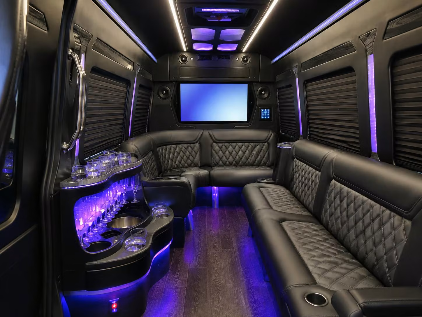 booking prom transportation in pasadena is faster than you think