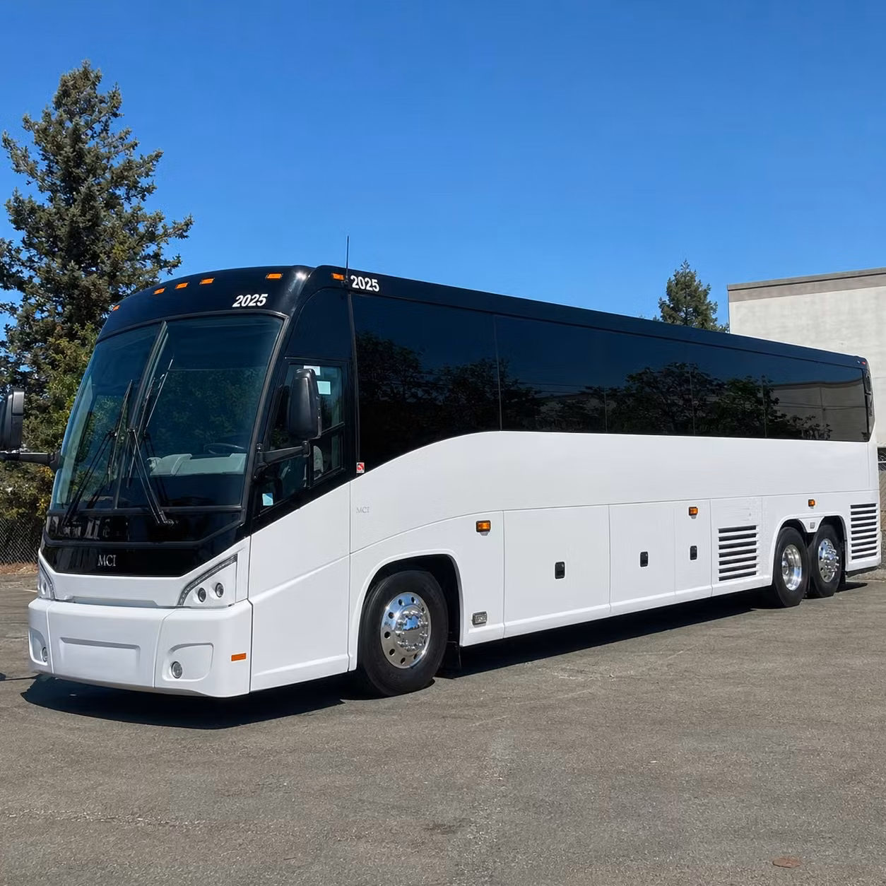 charter bus rentals for nrg stadium and shell energy stadium events near pasadena