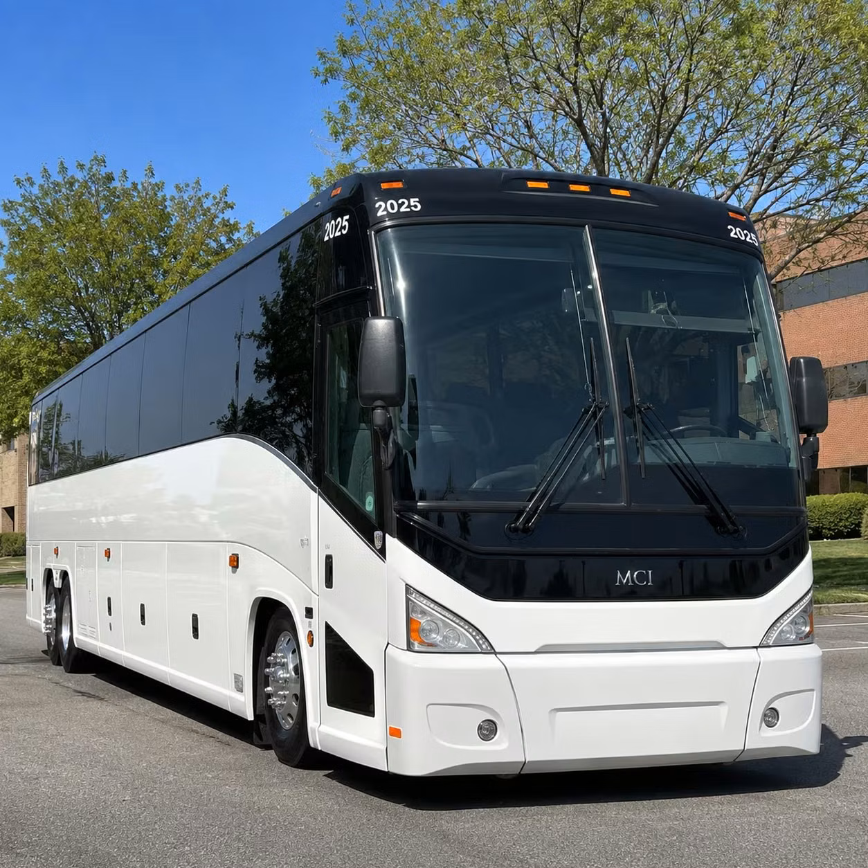 corporate shuttle services for pasadena s petrochemical and industrial workforce