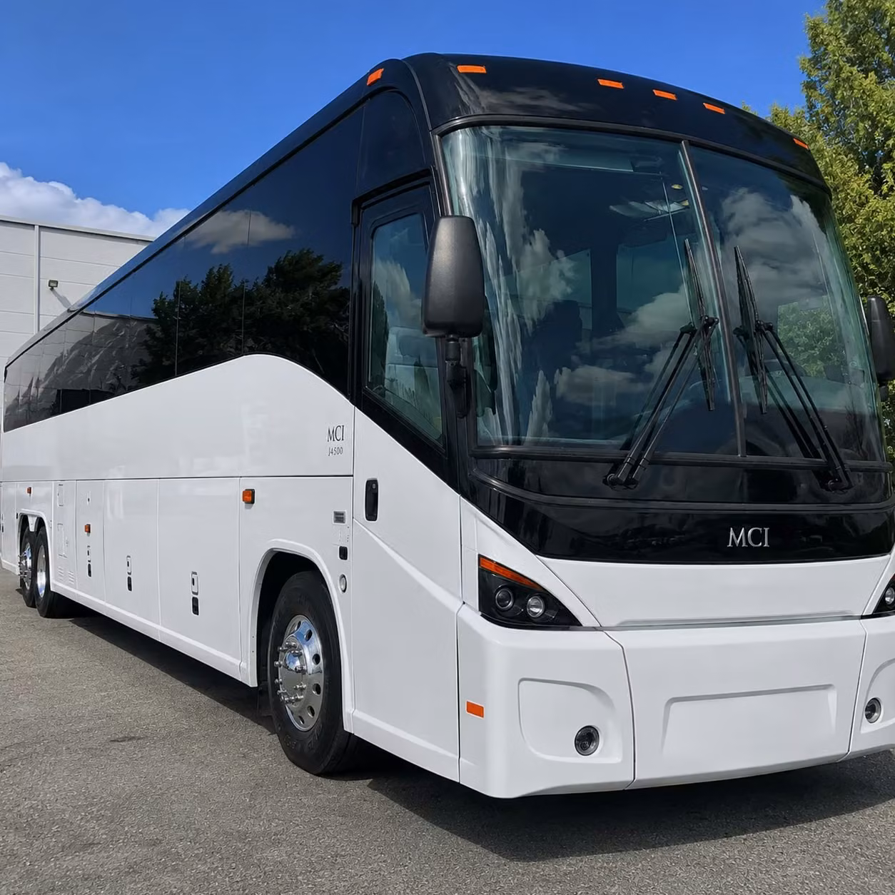 finding group transportation for corporate events plant outings and company meetings in pasadena