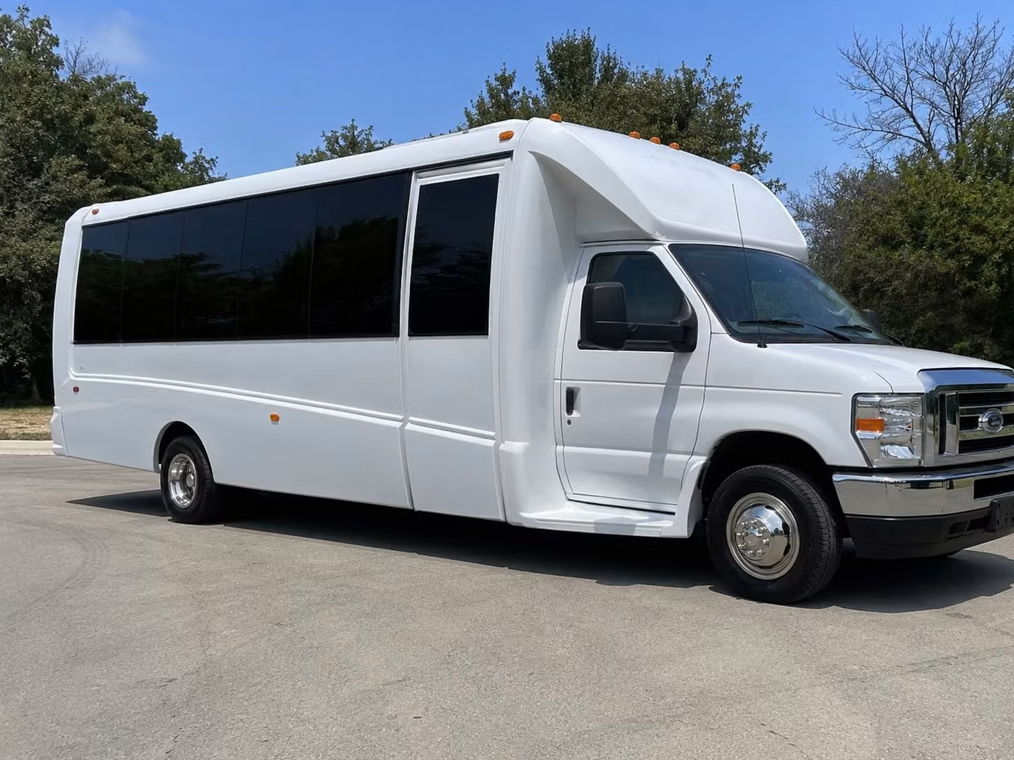 party bus rides to minute maid park for houston astros games