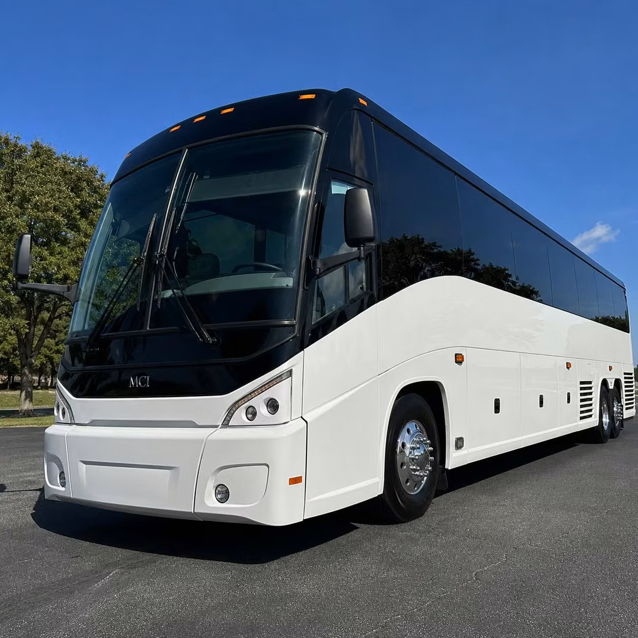 shuttle buses to toyota center and bayou music center from pasadena